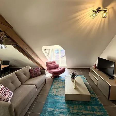 De Lancement - Charme&calme, Bouchon De Champagne - * Troyes